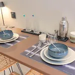 Chic Piscine, Jardin Et Parking, 3 Лион