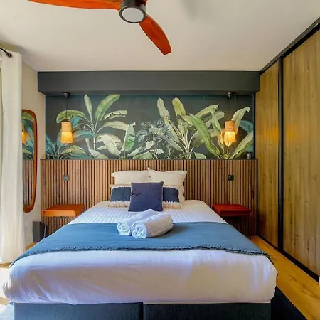Chic Piscine, Jardin Et Parking, 3 Lyon