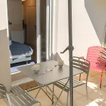 Chic Piscine, Jardin Et Parking, 3 Apartament