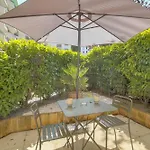 Chic Piscine, Jardin Et Parking, 3 Lyon